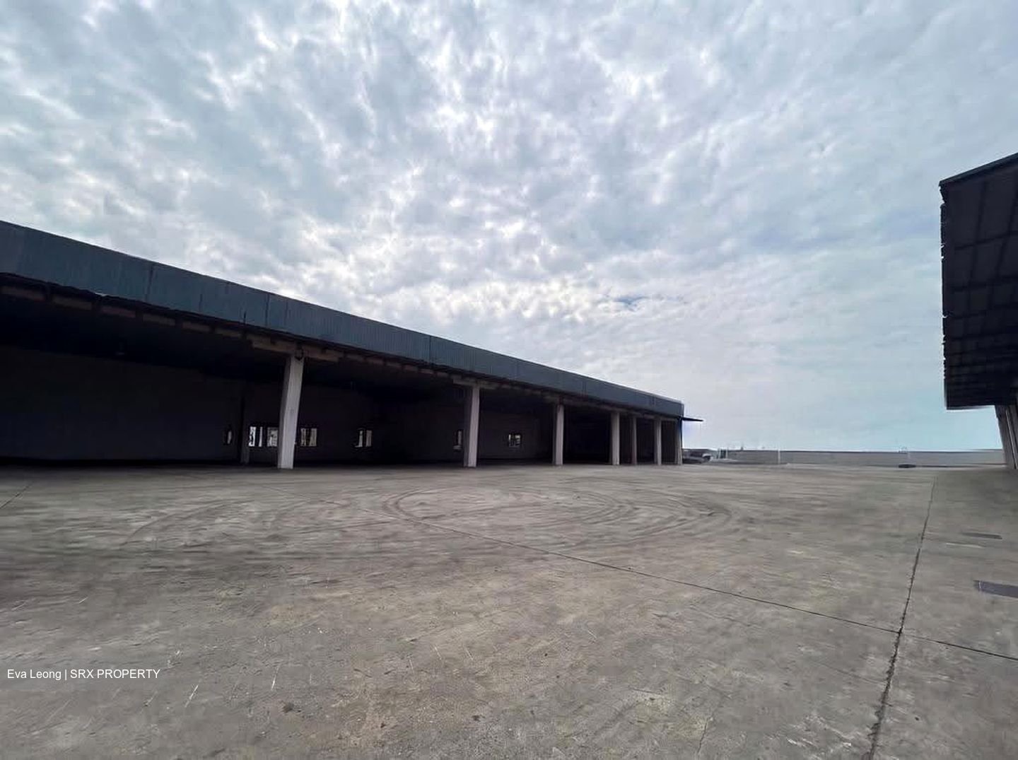 Gul Road (D22), Factory #613329001